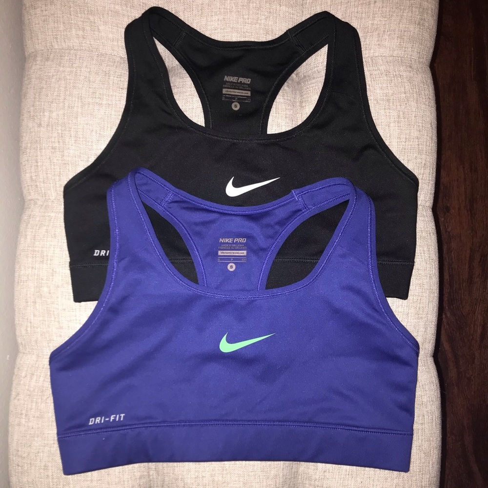 2 Nike dri-fit sports bras